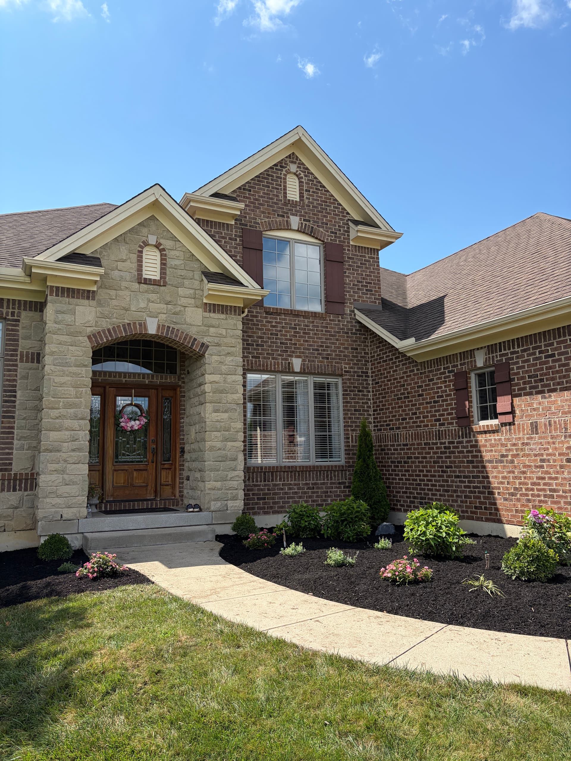 Gallery photos for Fresh Landscape Install Adds Curb Appeal to Mason Home: Image #1
